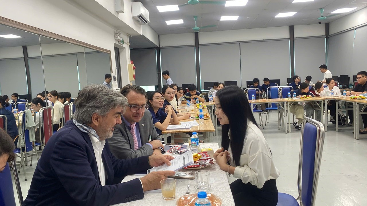 8-20260413221919.jpg Gặp gỡ & phỏng vấn trực tiếp cùng tập đoàn Vorreiter (CHLB Đức) tại DEVI