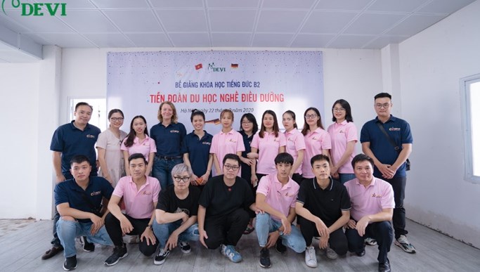 be-giang-lop-tieng-duc-b2-dieu-duong-20250324203230.jpg CÔNG KHAI CAM KẾT CHẤT LƯỢNG GIÁO DỤC