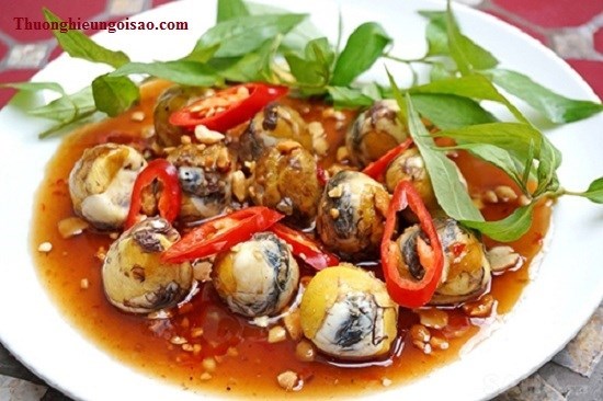 cut-lon-xao-me-20181109192810.jpg Trứng cút lộn xào me